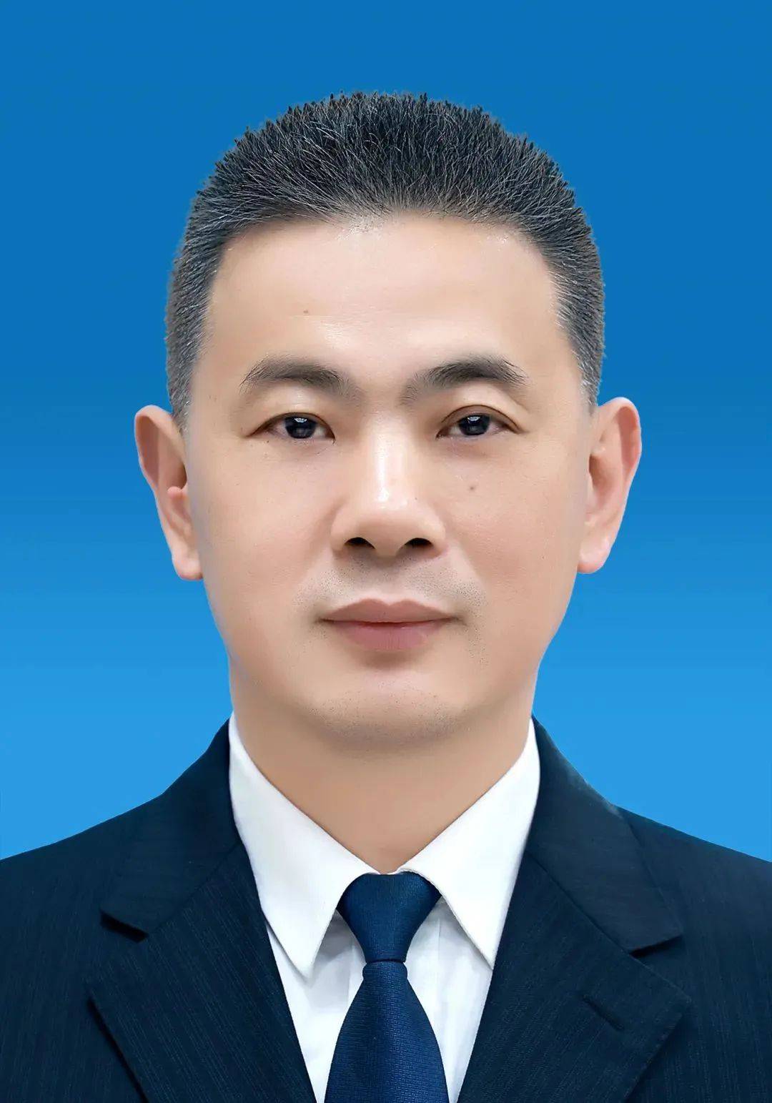 皇冠信用网APP下载_于贵平任常州市委政法委书记