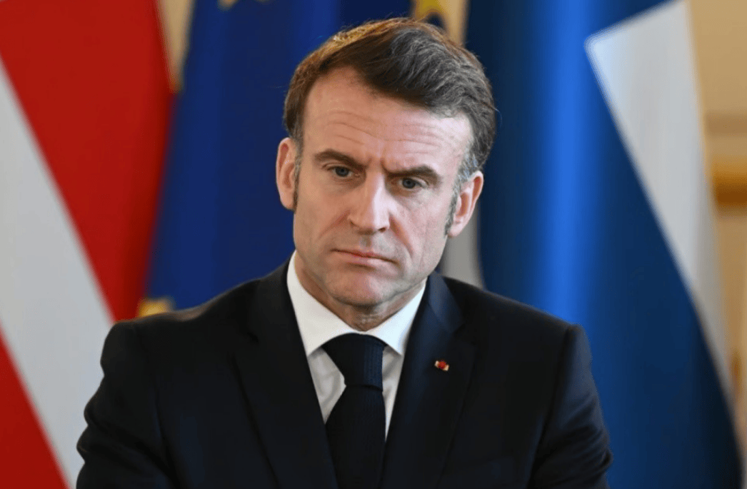 皇冠信用网最新地址_法国航母刚进入南海皇冠信用网最新地址,迎面遇上40艘中国军舰?法高官称做好开战准备,比美舰受尊重