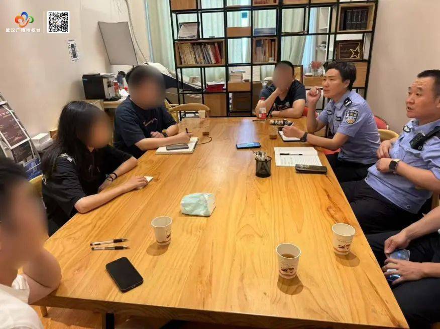 信用网怎么开户
_十分紧急!女研究生即将出境信用网怎么开户
,武汉警方火速拦截