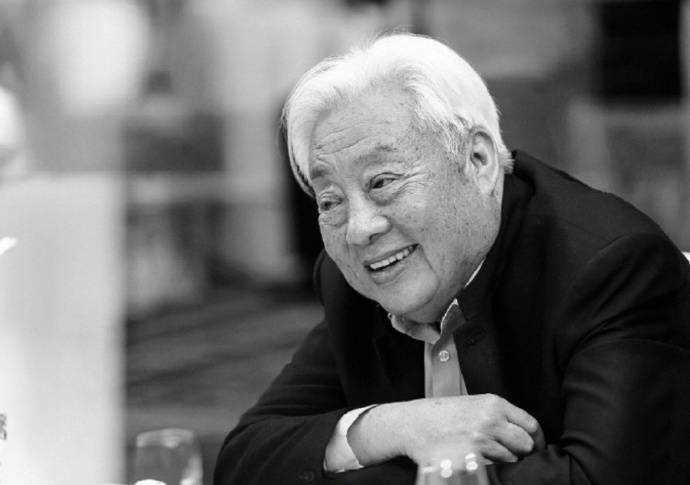 皇冠信用网怎么弄_87版西游记如来佛扮演者朱龙广去世