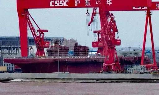 皇冠信用網登2代理
_075四号舰“湖北”舰正式官宣皇冠信用網登2代理
!有了076为何还在持续造075?