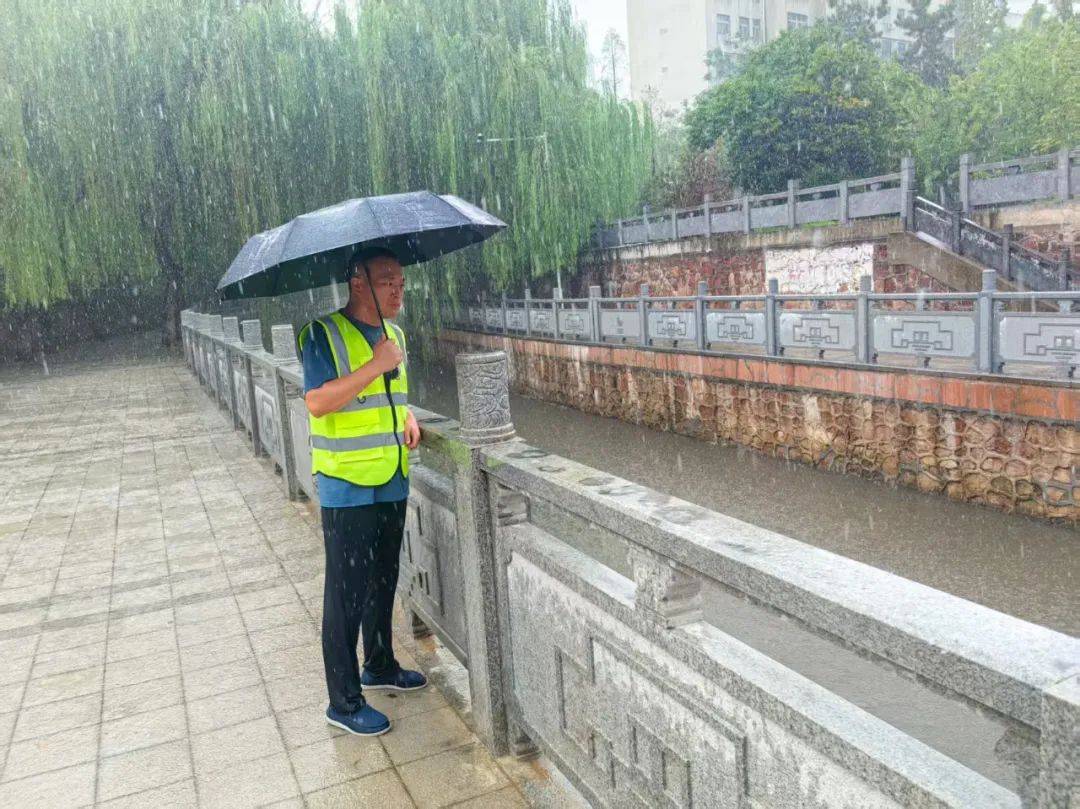 皇冠信用网登2代理
_郑州:全市停产、停业、停课、停运