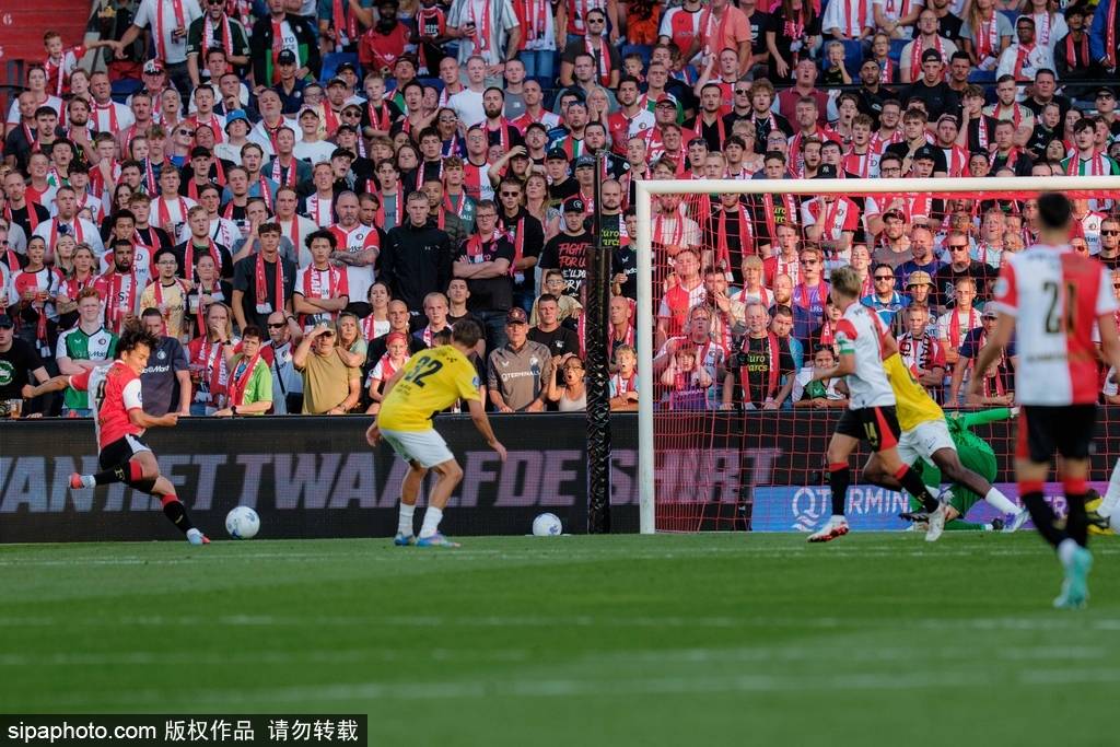 体育皇冠信用网
_费内巴切5-2逆转费耶诺德晋级欧冠资格赛:弗雷德的超级世界波引爆全场