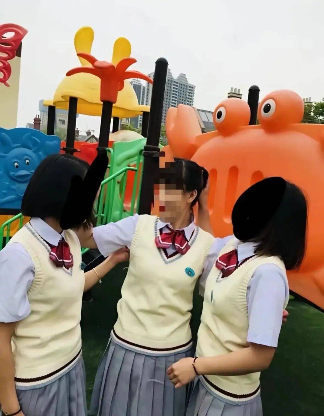 皇冠信用網注册开通_34岁女子再找男友后皇冠信用網注册开通，被赌徒前夫当儿子面残忍杀害；死者弟弟：姐姐曾卖房替他还赌债