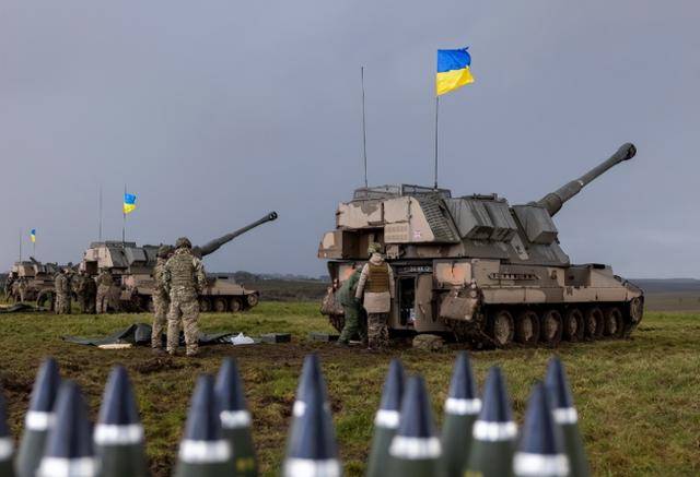 波兰丙组联赛_普京让步:同意美国保护乌克兰波兰丙组联赛,但要中国担保?泽连斯基高兴早了