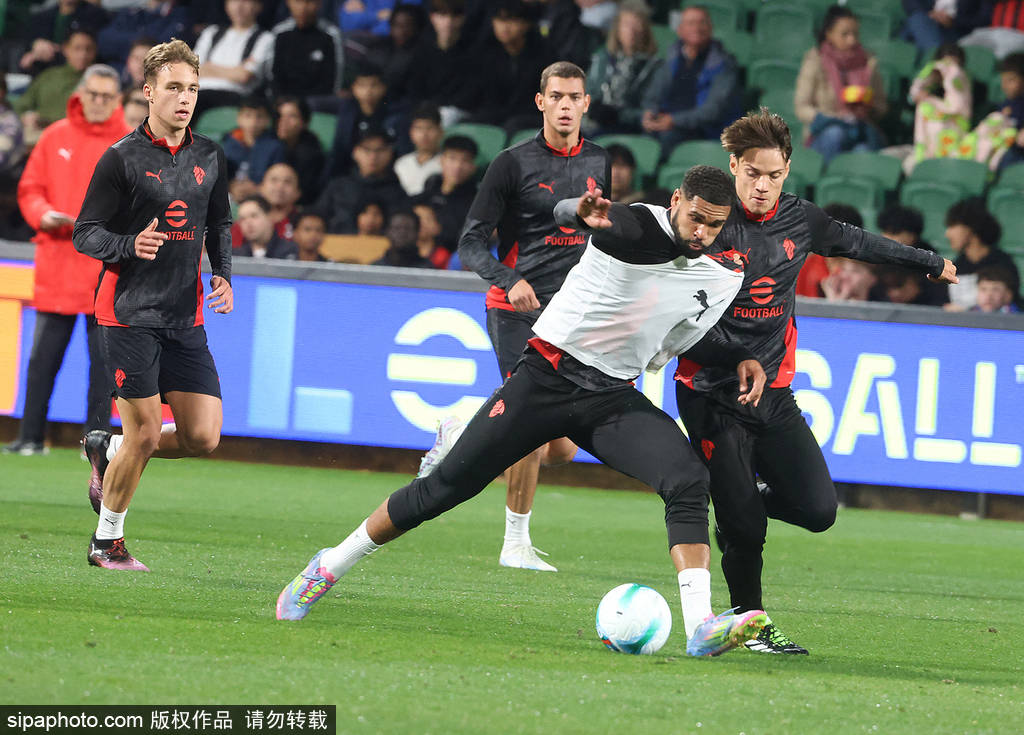 皇冠信用网在线申请_米兰新前锋锁定皇冠信用网在线申请!博尼法斯转会交易进展如何?