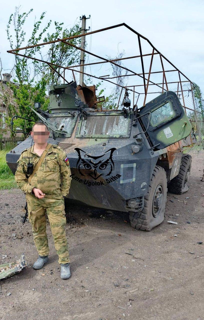 皇冠足球平台代理_一夜间战局突变皇冠足球平台代理,机器人冲锋,乌军9支精锐旅反击,俄军迎来噩耗