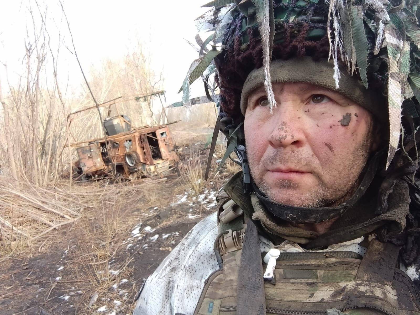 皇冠足球平台代理_一夜间战局突变皇冠足球平台代理,机器人冲锋,乌军9支精锐旅反击,俄军迎来噩耗