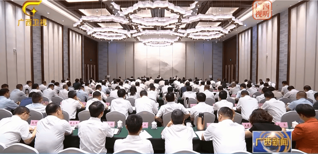 皇冠信用盘开户_柳州市委书记：违建轻轨透支人民信任皇冠信用盘开户，败坏党风政风，教训极其深刻