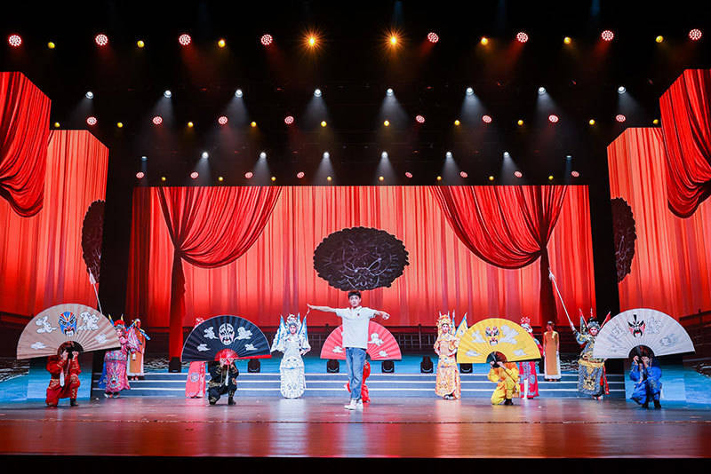 皇冠信用网登3代理_全国残疾人艺术汇演云南代表队载誉而归