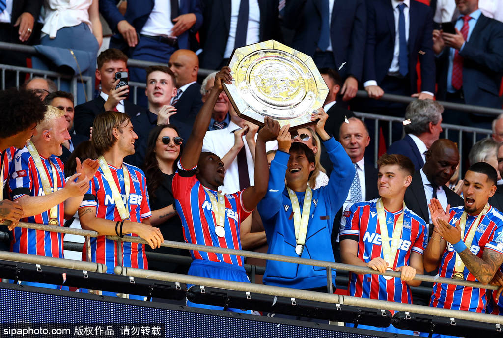 德国甲组联赛_如你所愿！埃泽10年前社媒：等我成功了德国甲组联赛，你们肯定会找出这条推文