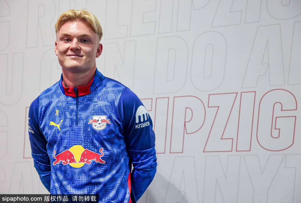 斯卢茨基:我现在死了就不用准备下场比赛西班牙甲组联赛,或许下场主帅就不是我了! | 西班牙甲组联赛