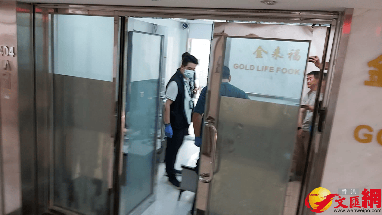 信用网怎么注册_香港发生黄金大劫案！港媒：10名男子抢走65公斤黄金信用网怎么注册，警方已拘捕7人