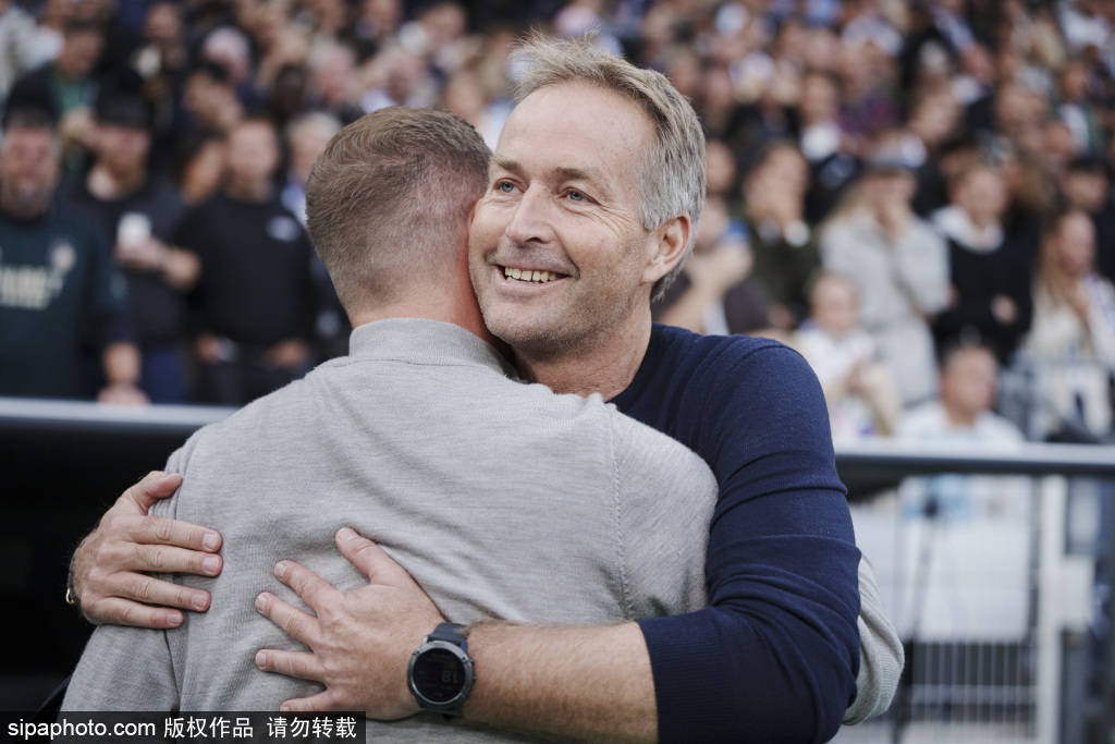 可以帮我取消注单吗？_青岛海牛2-2战平山东泰山：VAR介入引发争议可以帮我取消注单吗？，克雷桑点球破门，绝平之战精彩纷呈！