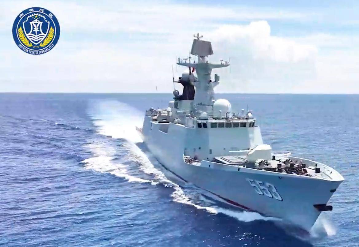 皇冠信用平台出租出售_解放军动真格！3万吨战舰出击黄岩岛皇冠信用平台出租出售，054A调转舰炮，随时能开火