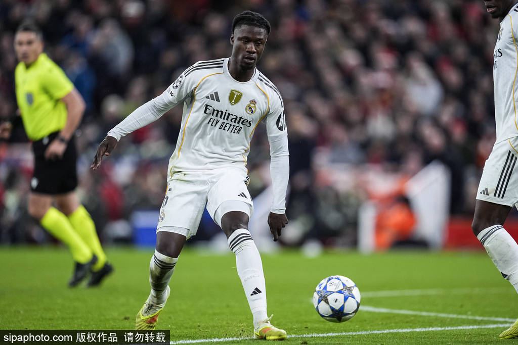 皇冠登3管理出租_观战台：热刺战曼联+曼城火拼利物浦 拜仁冲击17连胜