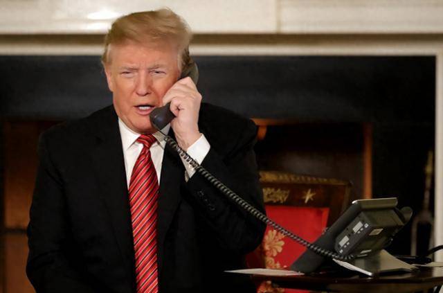 皇冠信用盘申请_特朗普离场与中方通话！美舰硬闯台海皇冠信用盘申请，解放军反制吓到台当局？