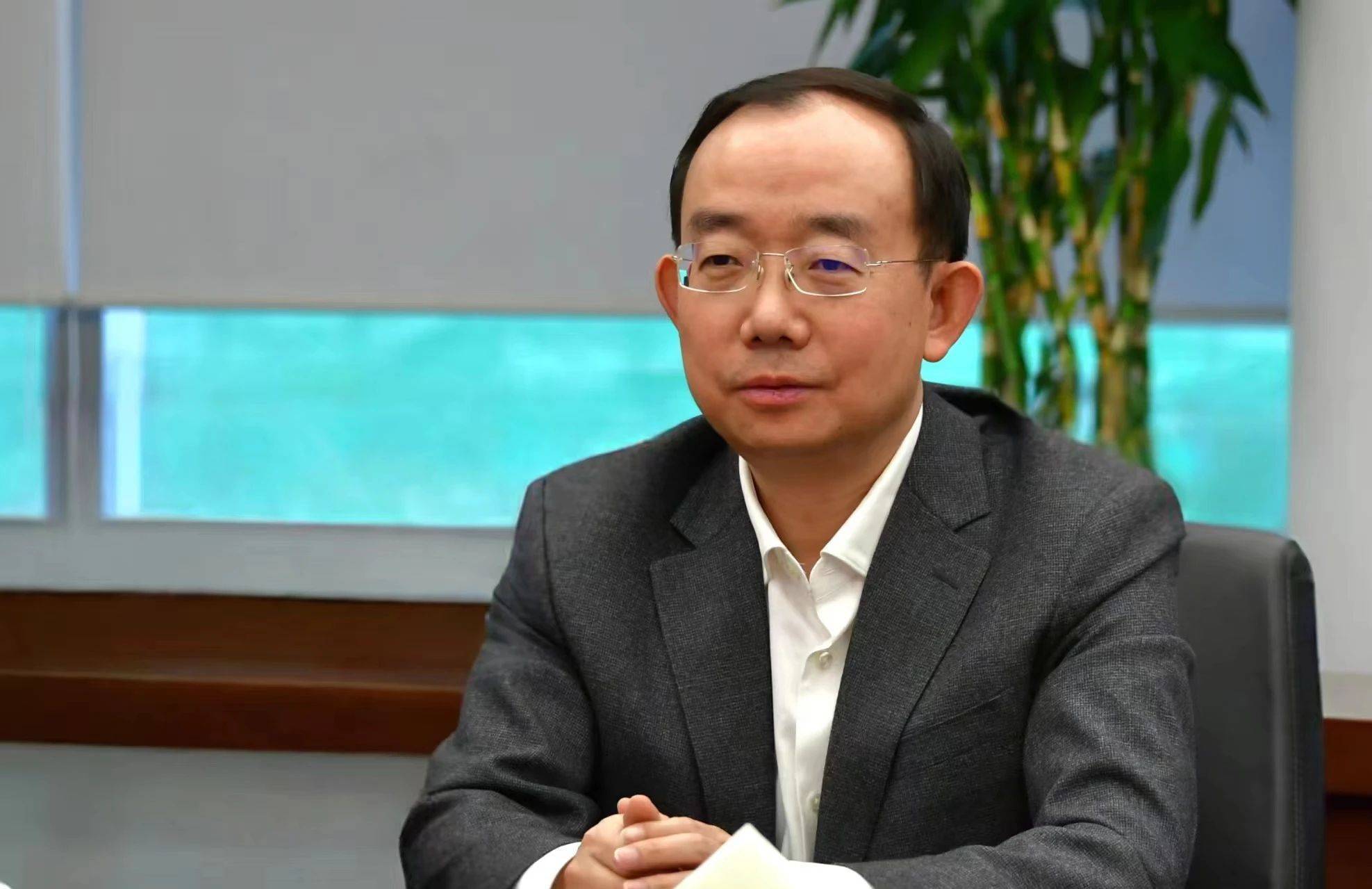 皇冠信用平台出租出售
_北京通州区委书记孟景伟跨省份履新安徽安庆市委书记